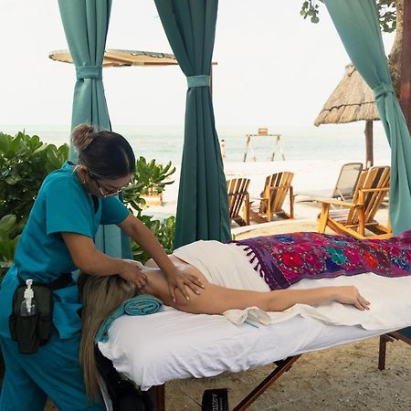 Totem Beach Club 塞莱斯通 外观 照片