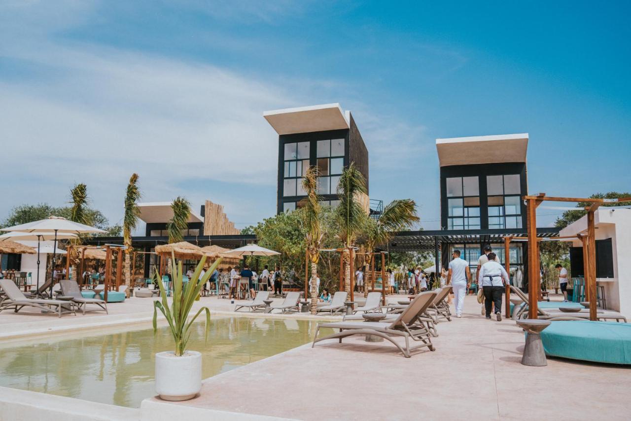 Totem Beach Club 塞莱斯通 外观 照片