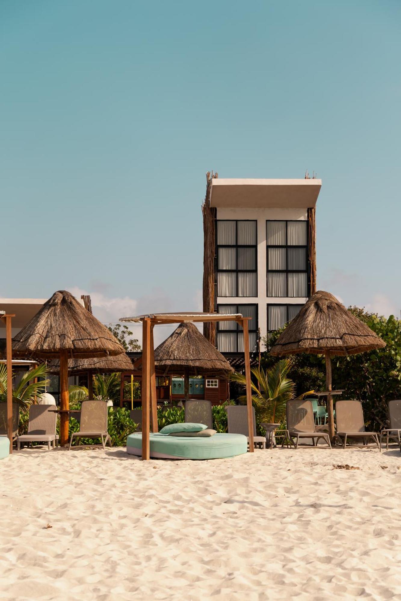 Totem Beach Club 塞莱斯通 外观 照片